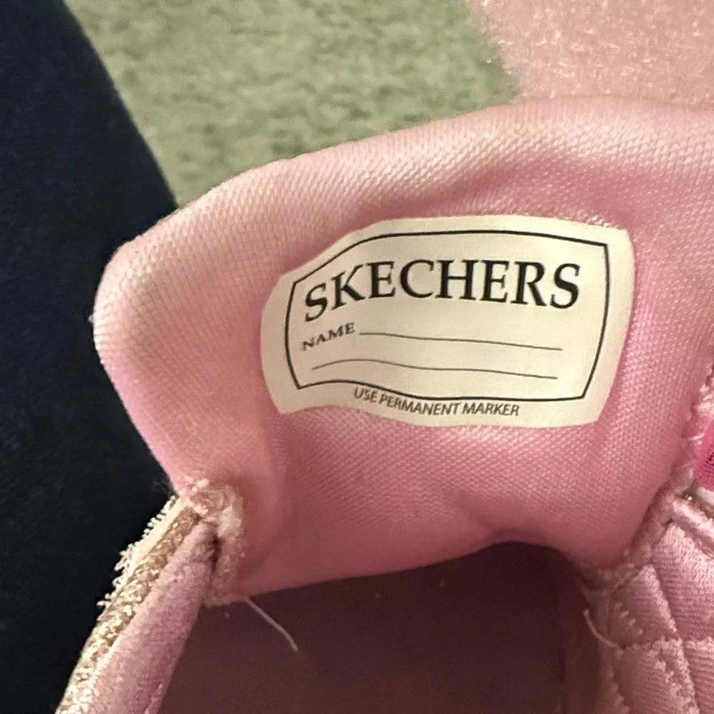 Skechers embellished light up pink glitter toddler girls dress up trainers